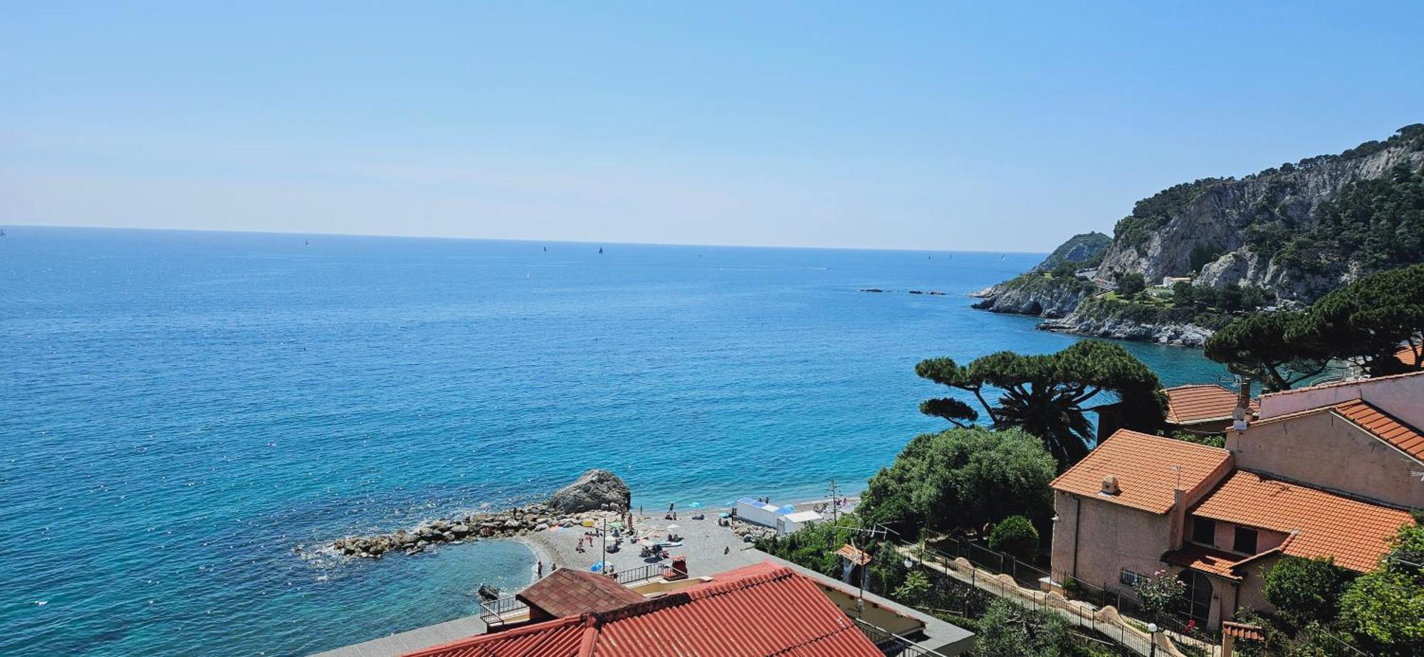 Vista Mare Savona Apartment Exterior photo