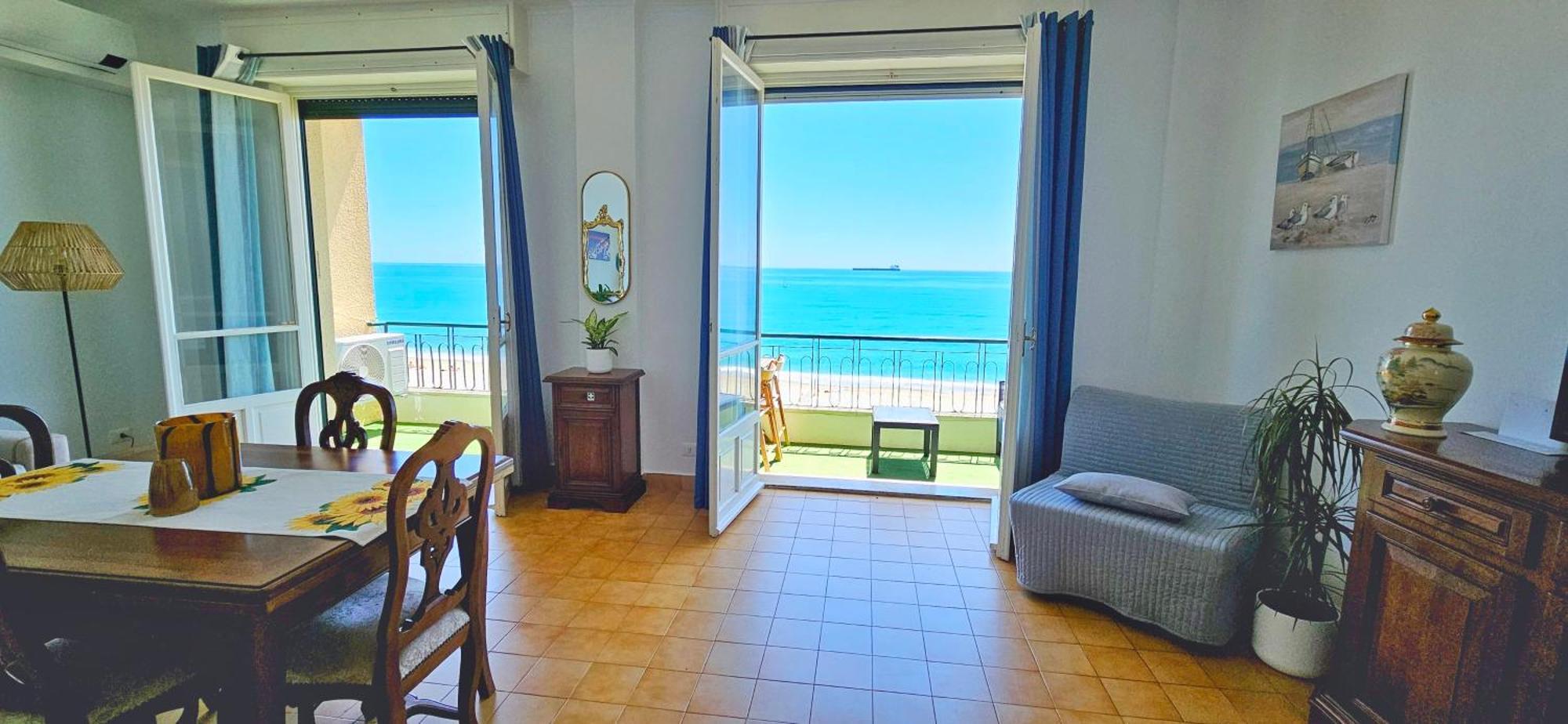 Vista Mare Savona Apartment Exterior photo